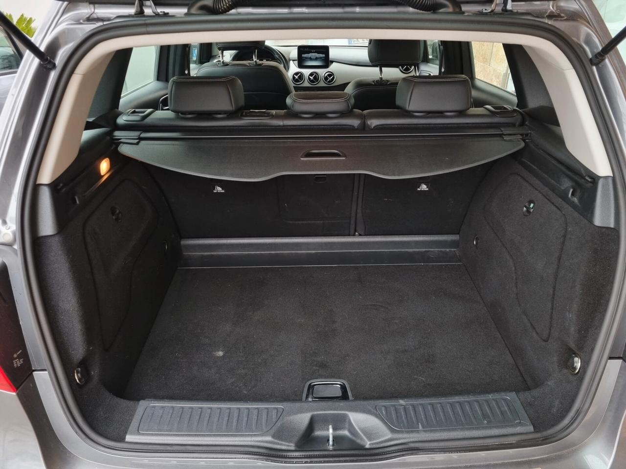 Mercedes-benz B 180 d Executive