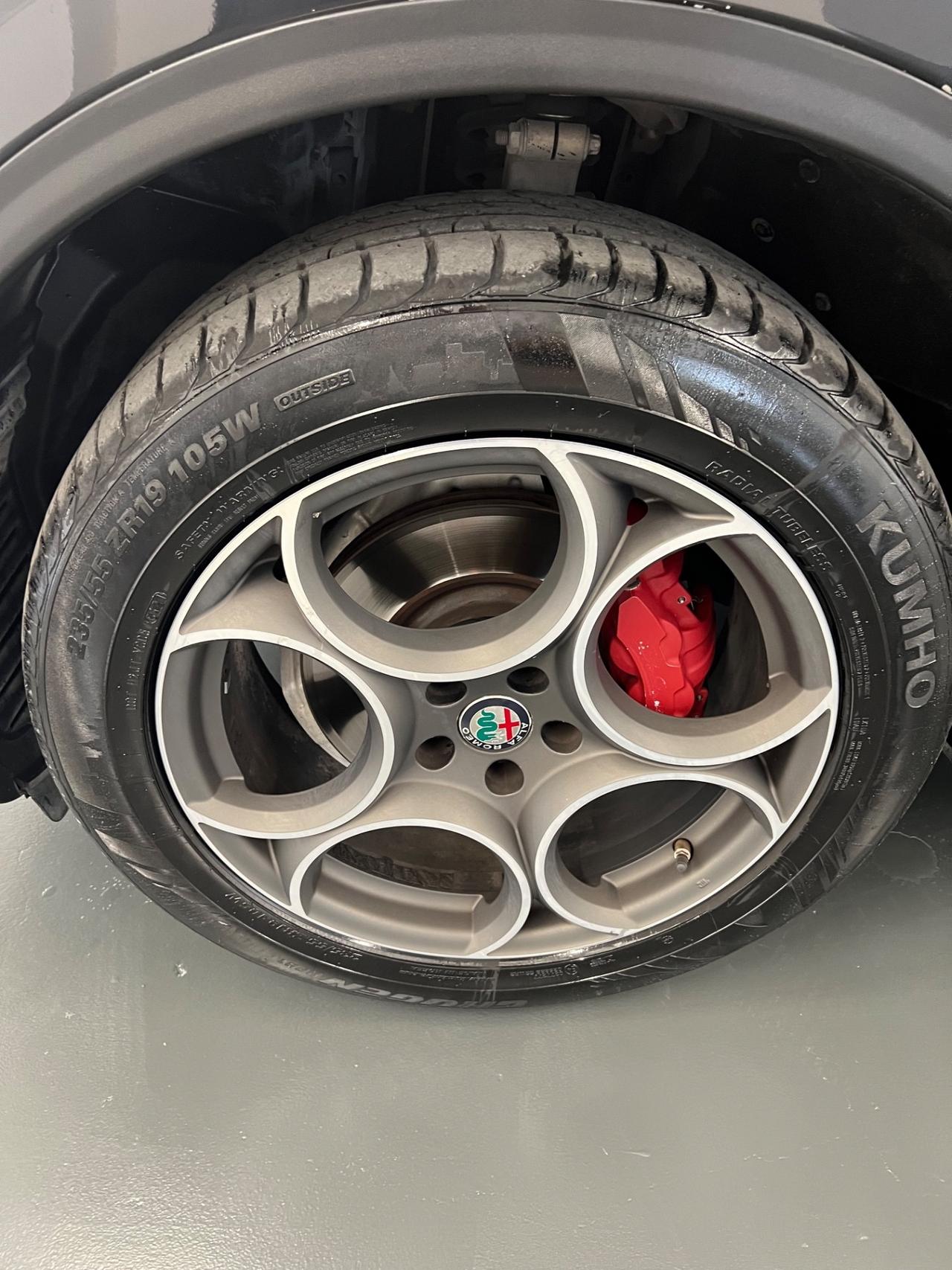 Alfa Romeo Stelvio 2.2 Turbodiesel 210 CV AT8 Q4 Executive