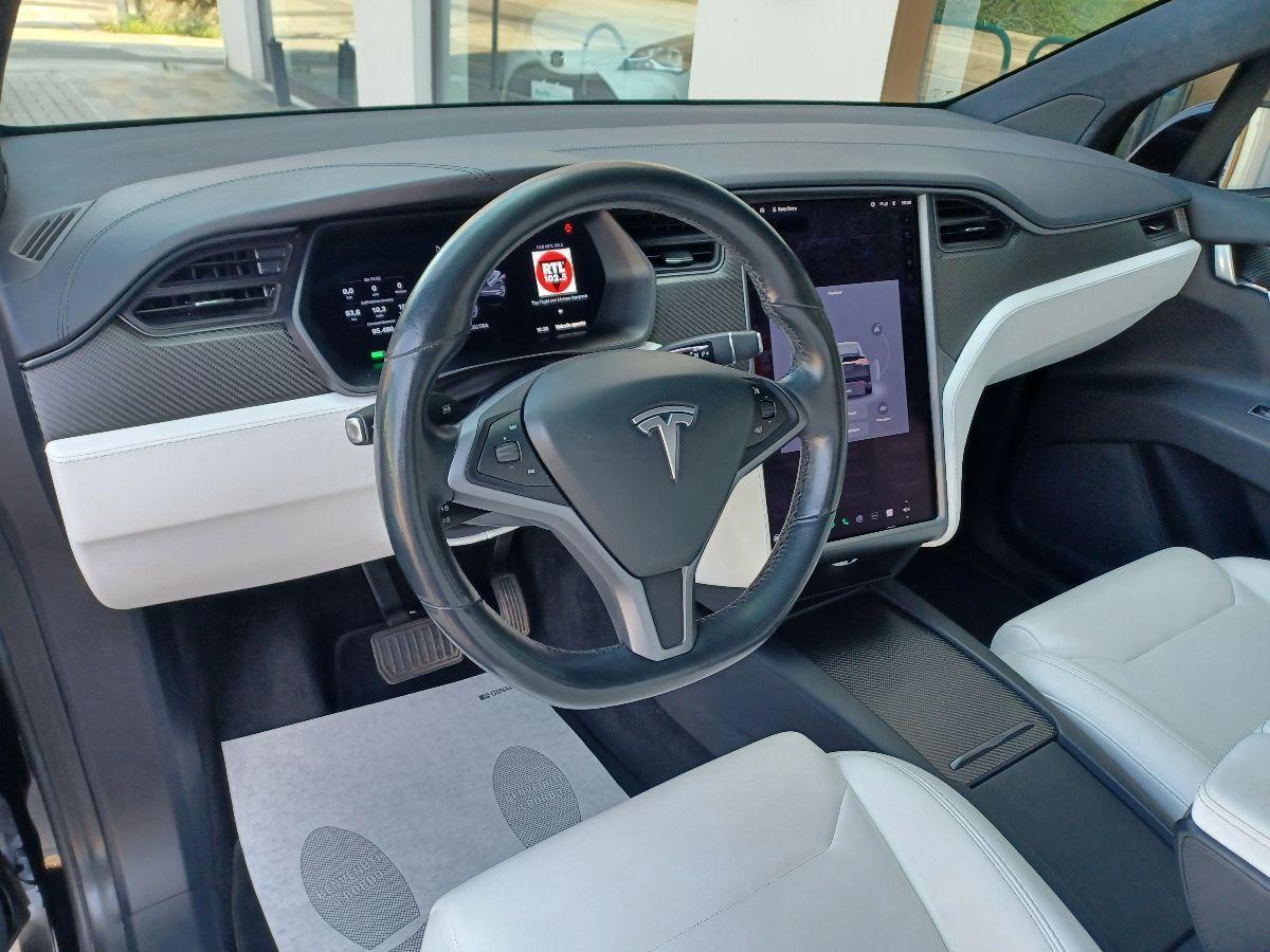 TESLA - Model X - 100kWh Dual Motor