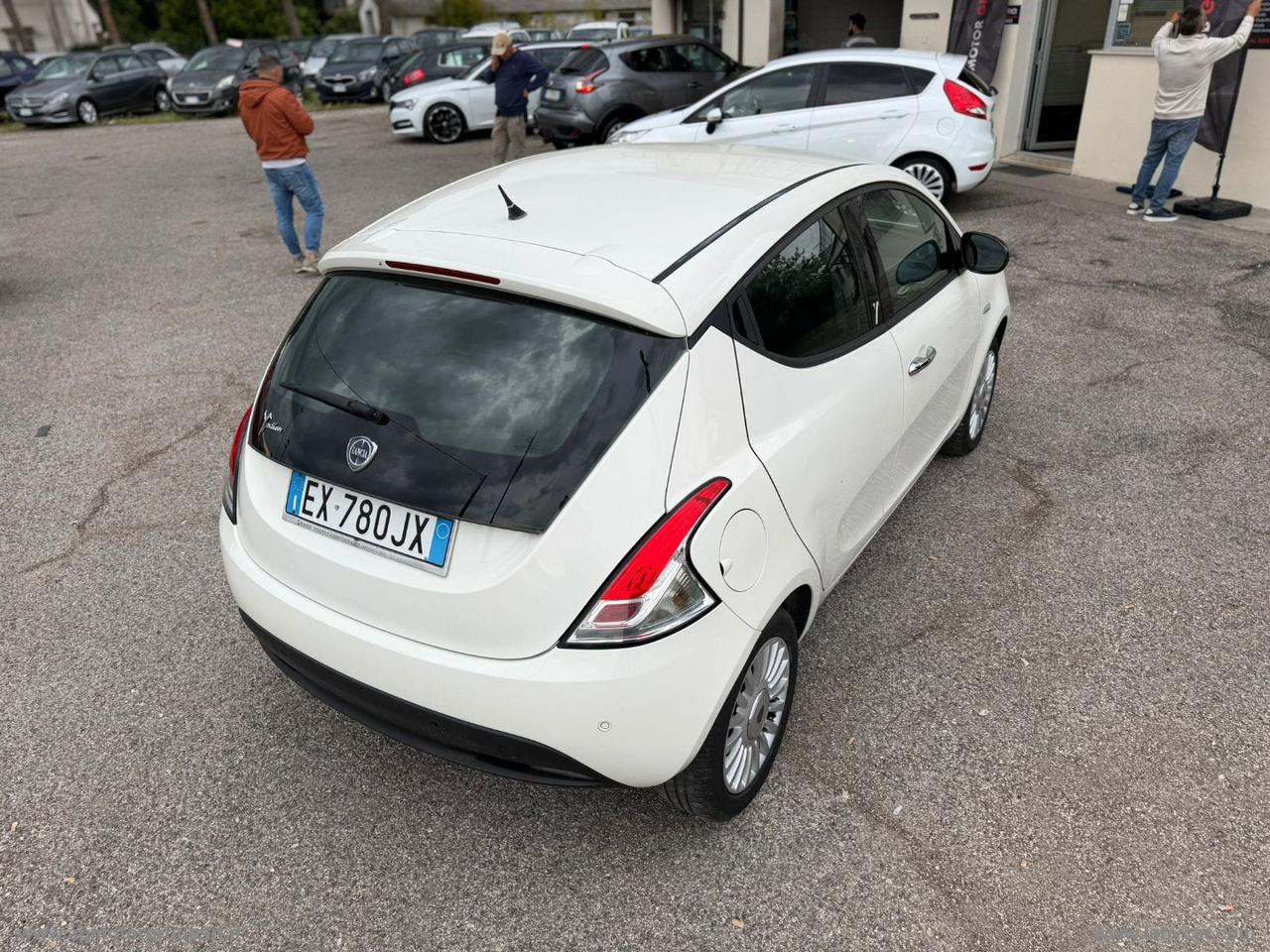 LANCIA Ypsilon 1.3 MJT 95 CV 5p. S&S Gold