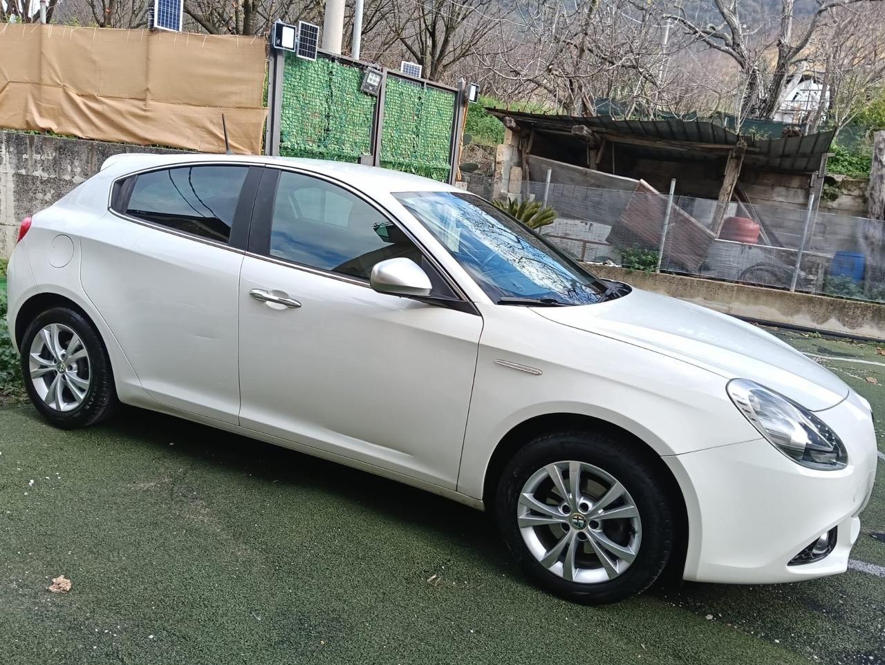 Alfa Romeo Giulietta 1.4 GPL FULL OPTIONAL FINE 2014
