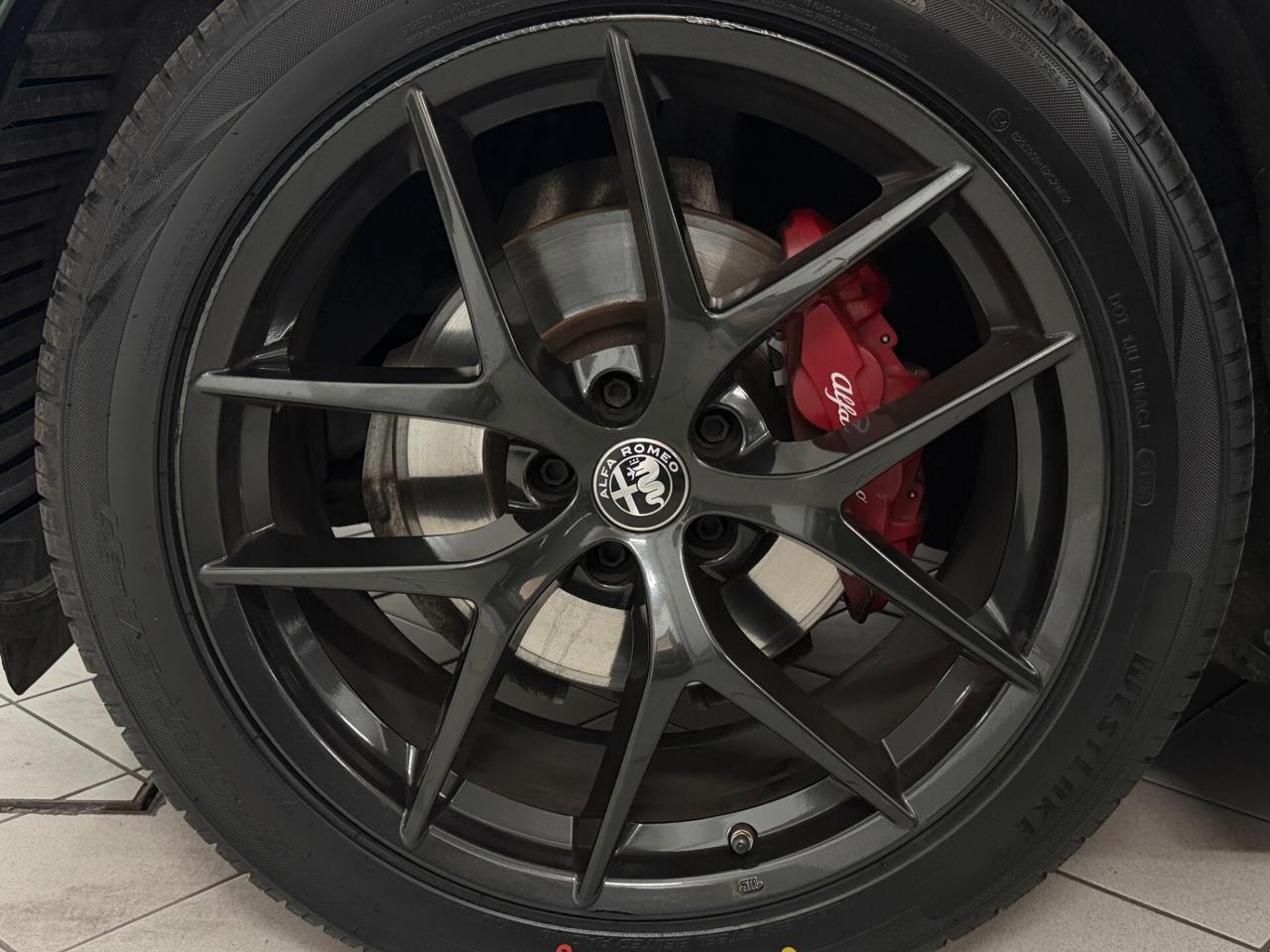 Alfa Romeo Stelvio 2.2 TD 210 CV VELOCE Q4 TAGLIANDI DISTRIBUZIONE ESEGUITA GOMME NUOVE UNICO PROPRIETARIO PERFETT