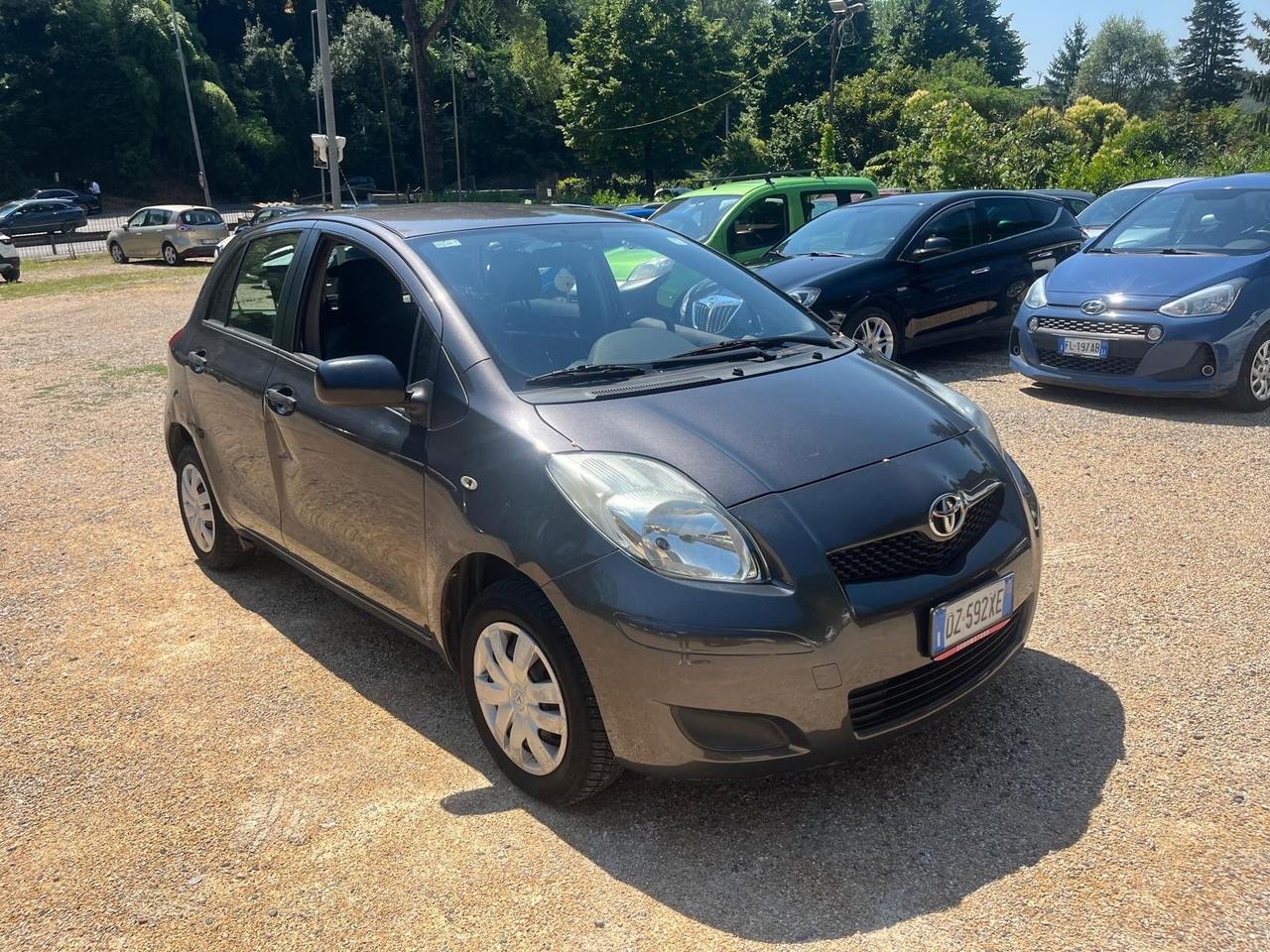 Toyota Yaris 1.0 5 porte Now Eco