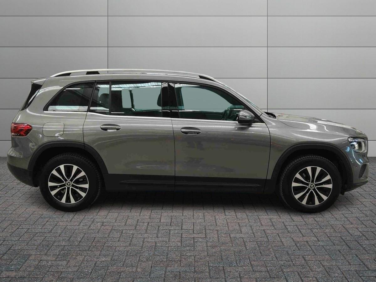 Mercedes-Benz GLB - X247 2019 - GLB 200 d Business Extra auto