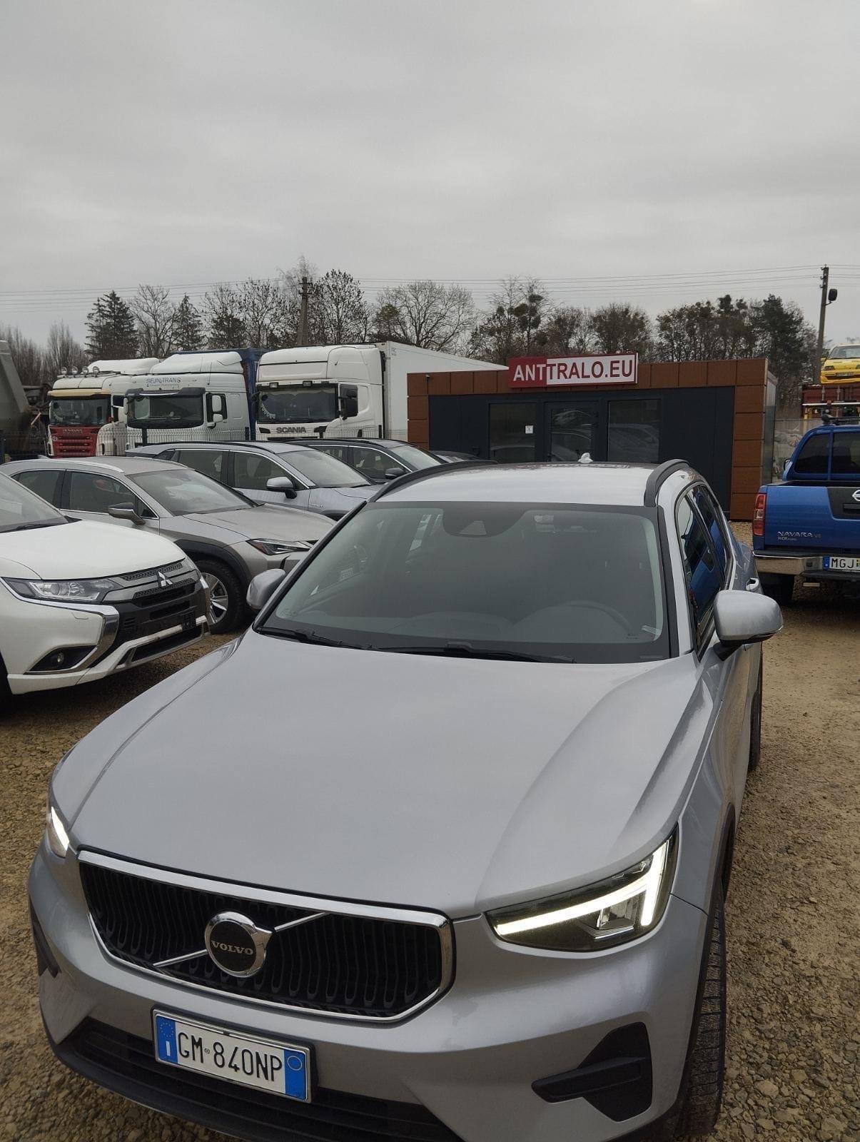 Volvo XC40 T2 automatico Essential