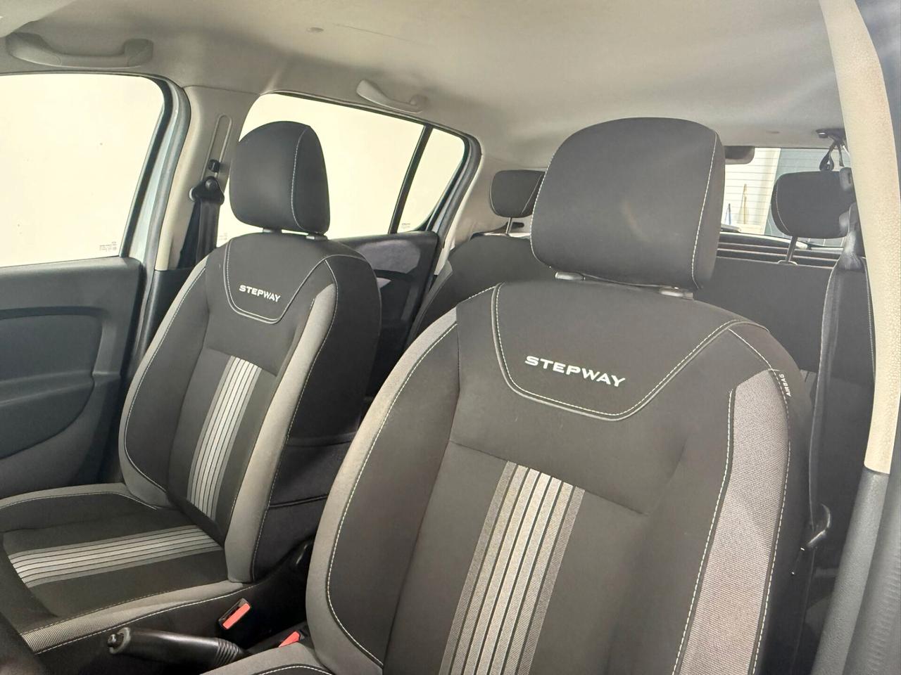 Dacia Sandero Stepway 1.5 dCi 90cv (2018) - Condizioni Maniacali