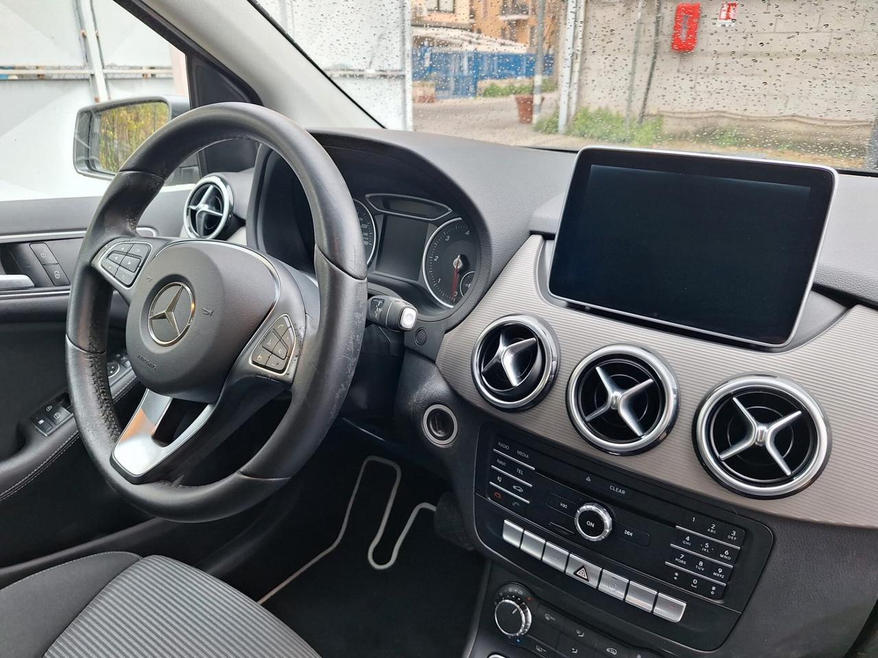 Mercedes-benz B 180 d Business