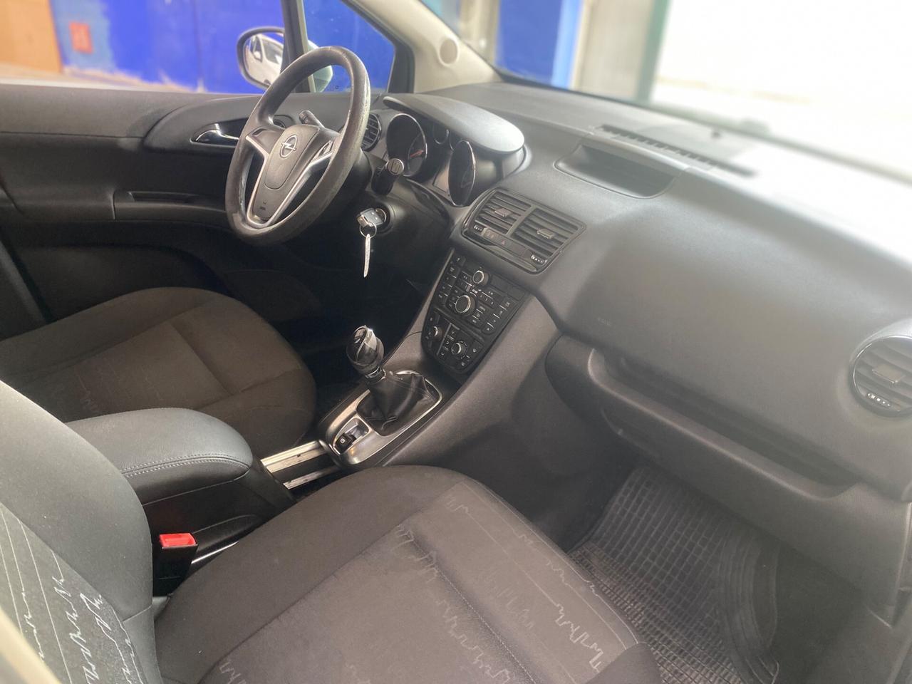 Opel Meriva 1.4 100CV neopatentati Cosmo 5 porte