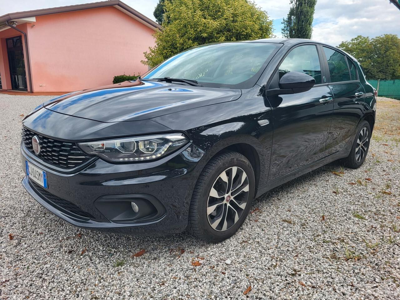 Fiat Tipo 1.3 MJT MIRROR