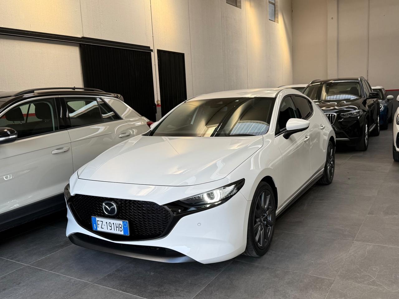 Mazda 3 Mazda3 2.0L e-Skyactiv-X M Hybrid Executive