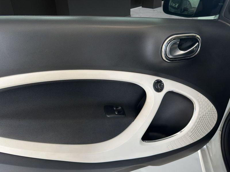 smart fortwo cabrio 70 1.0 52kW passion twinamic