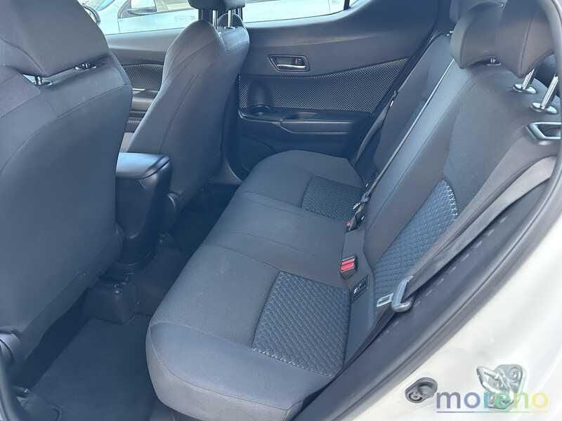 Toyota C-HR 1.8h Active E-CVT