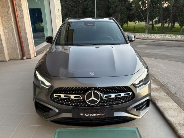 MERCEDES-BENZ GLA 200 d Automatic Premium Amg PACK NIGHT