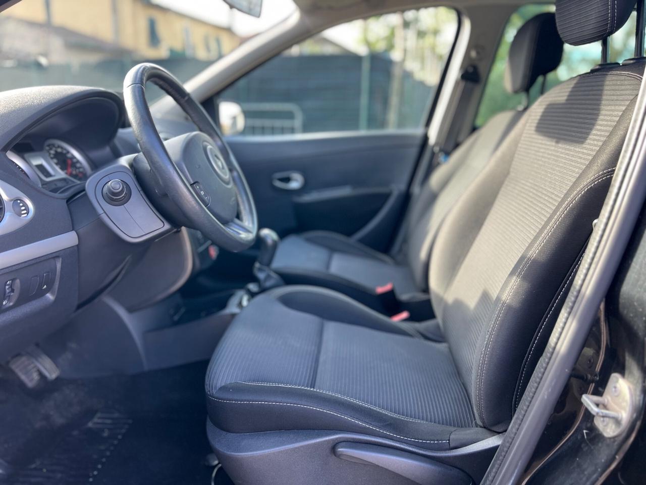 Renault Clio 1.2 16V 5 porte GPL Dynamique