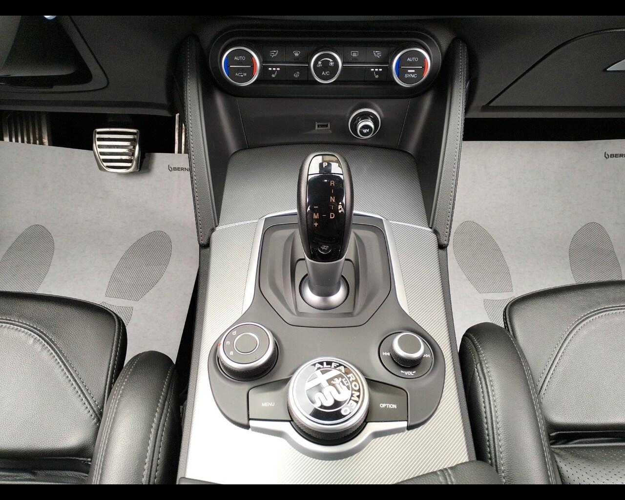 ALFA ROMEO Stelvio Stelvio 2.2 Turbodiesel 210 ...