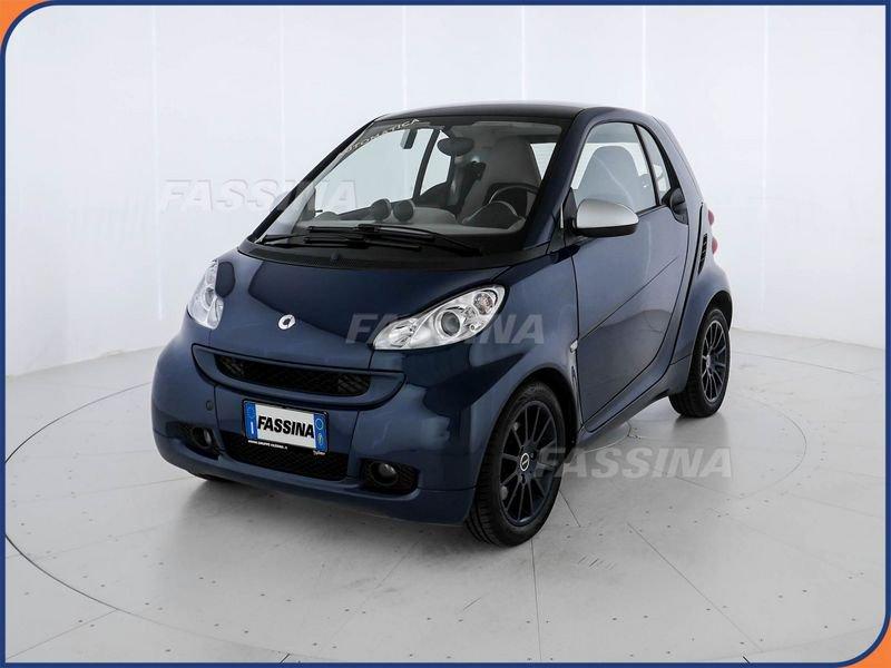 smart fortwo fortwo 1000 52 kW MHD coupé pulse