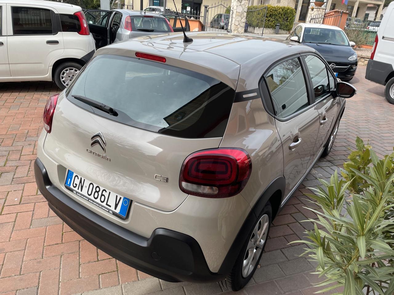 CITROEN C3 1,2 BENZINA GARANZIA 1 ANNO