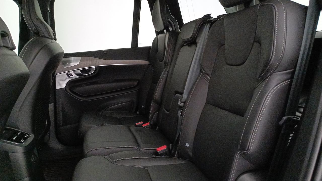 VOLVO N.XC90 Ultra Bright T8 AWD AUT 7P