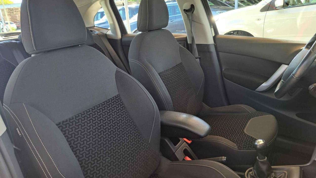 Citroen C3 1.4 HDi 70 Exclusive x NeoPatentati