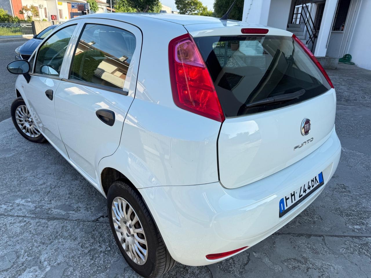Fiat Grande Punto 1.4 METANO 2029 2017 EURO 6B