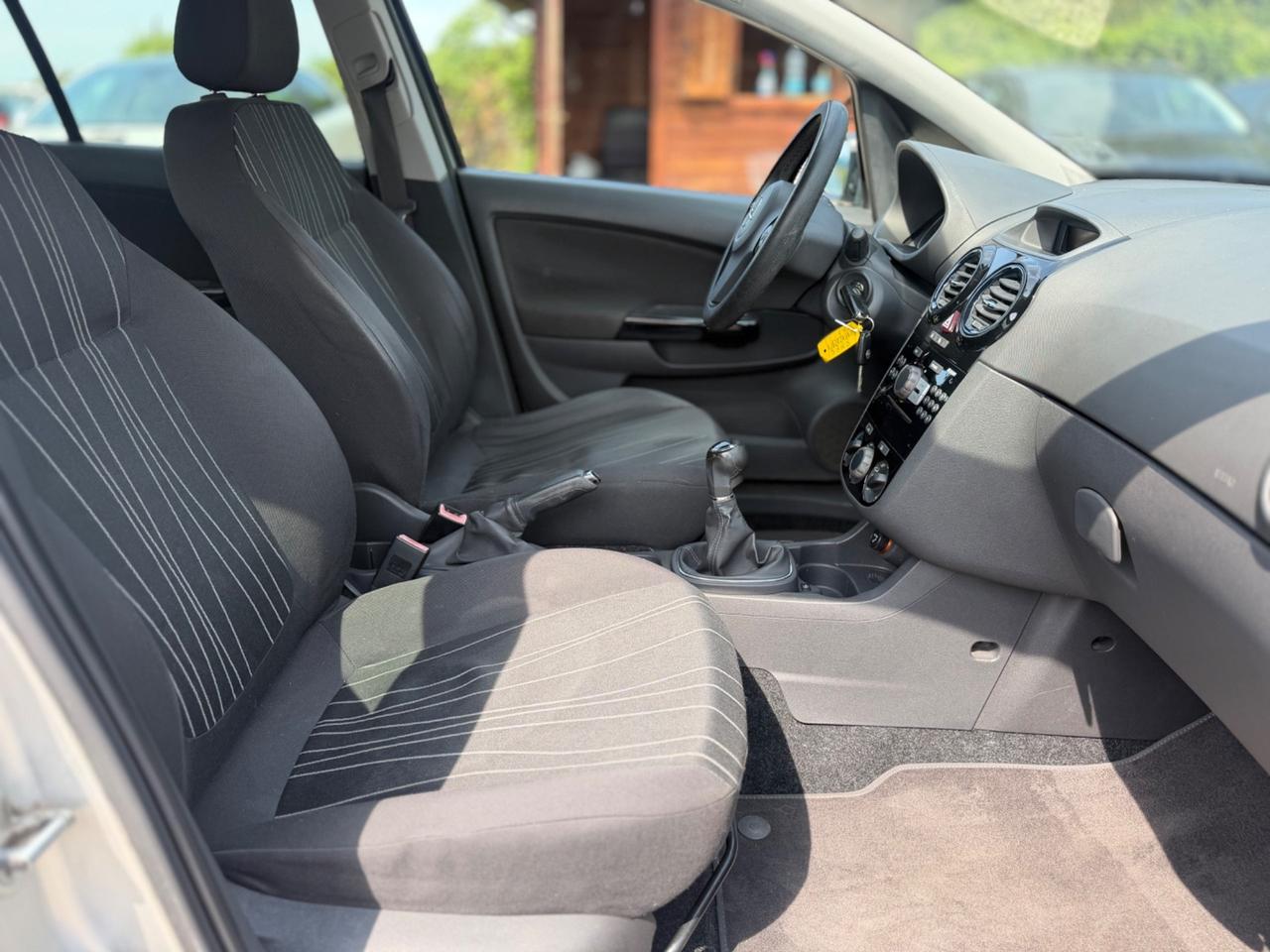 Opel Corsa 1.2 (140.000KM)