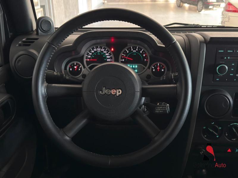 Jeep Wrangler Unlimited 3.8L Sahara auto