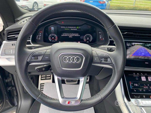 AUDI Q8 50 TDI 286 CV quattro S-line + Matrix +