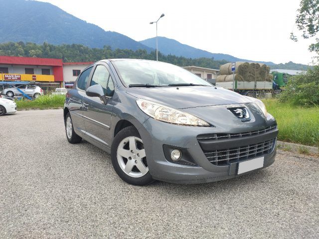 PEUGEOT 207 1.4 HDi 70CV 5p. per neopatentati