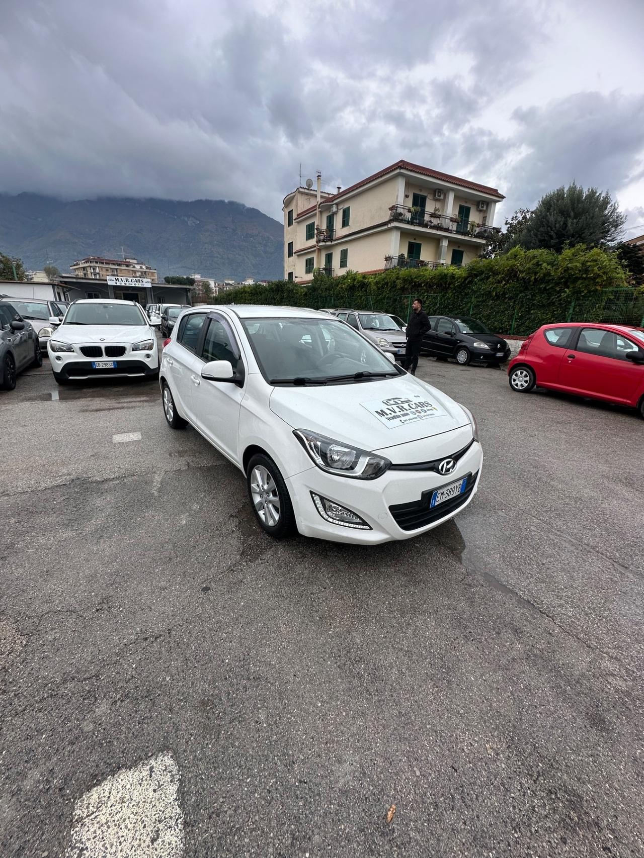 Hyundai i20 1.2 5p. BlueDrive GPL Sound Edition