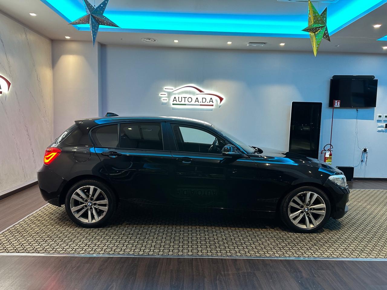 Bmw 116 116d 5p. Advantage