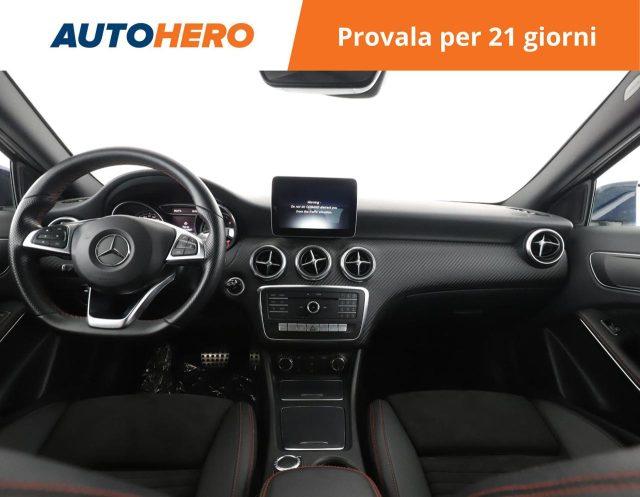 MERCEDES-BENZ A 200 d Automatic Premium