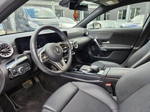 MERCEDES-BENZ A 180 Automatic
