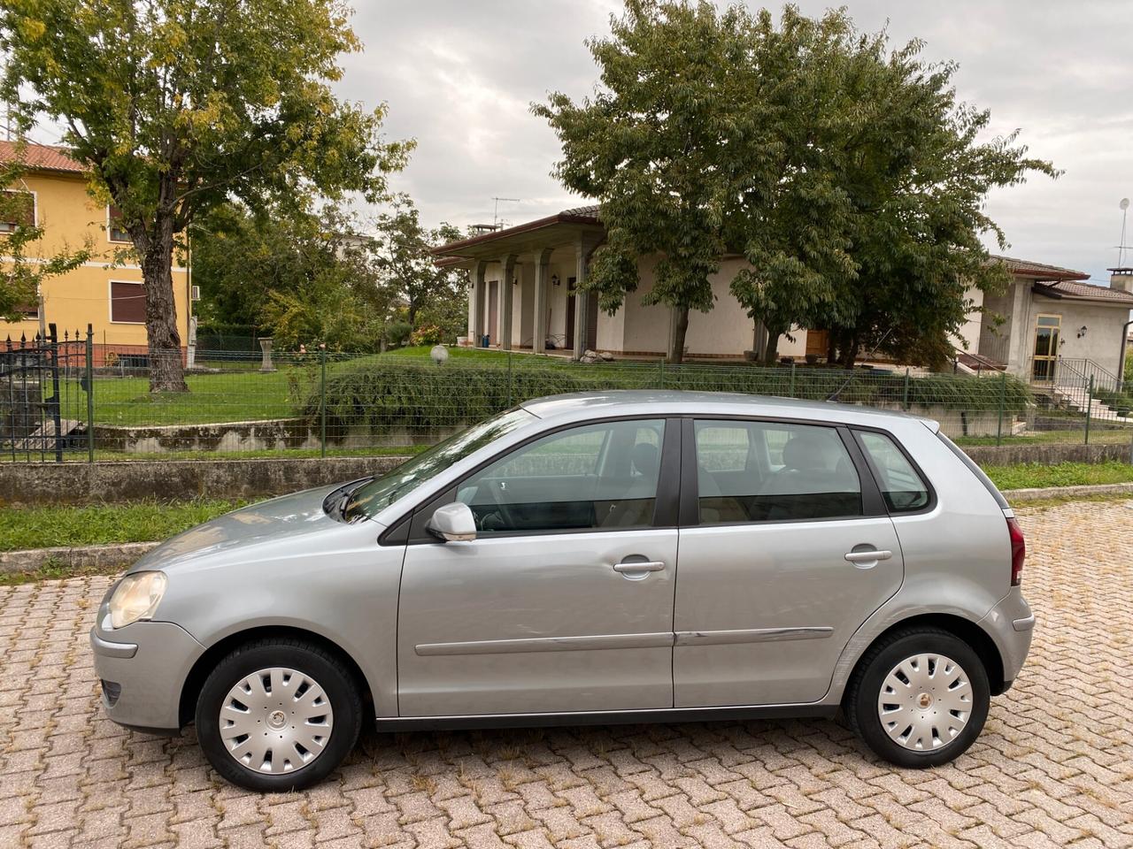 Volkswagen Polo 1.2i Comfortline OK Neopatentati