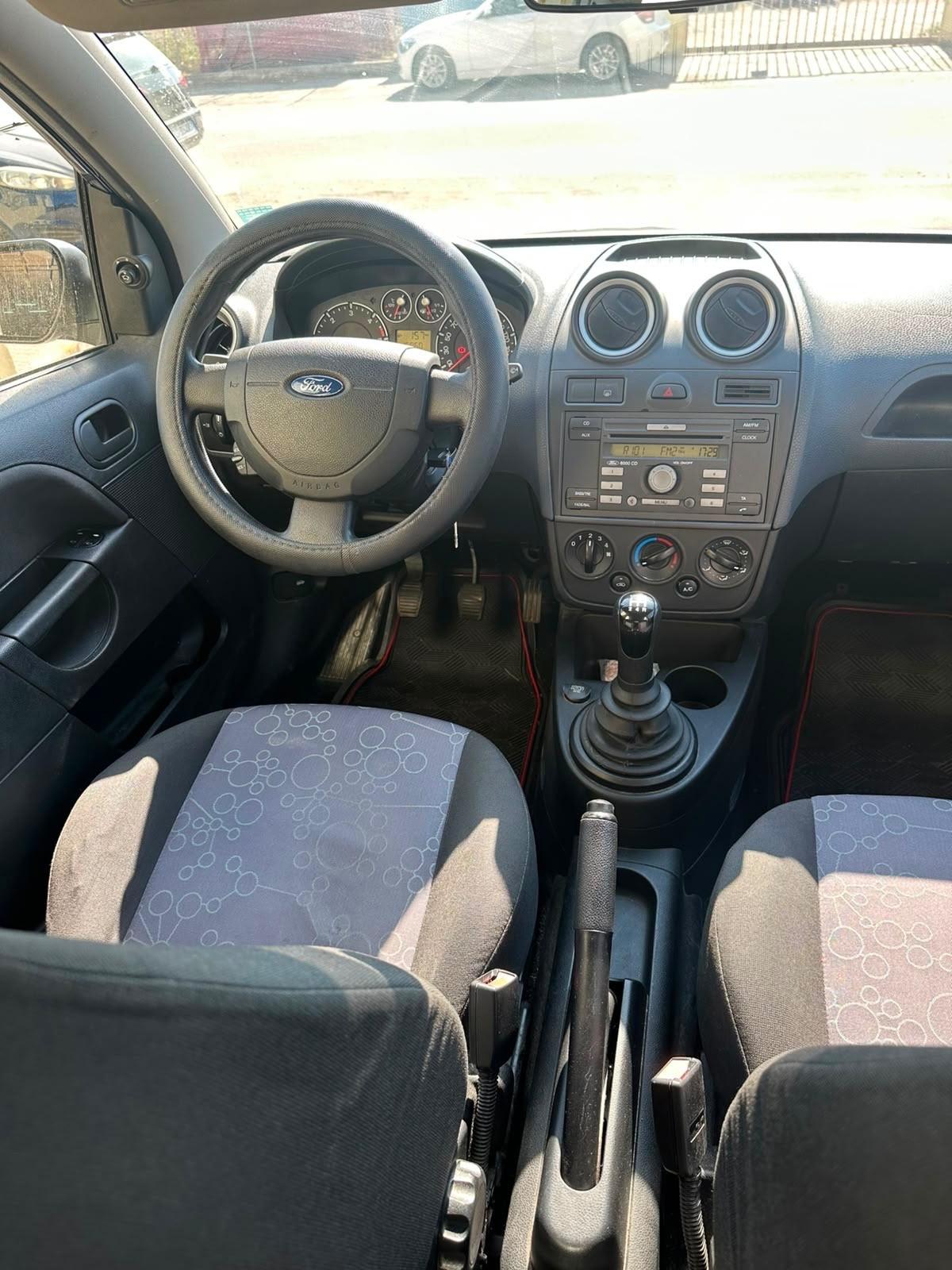 Ford Fiesta 1.4 diesel 5 porte 110.000 chilometri
