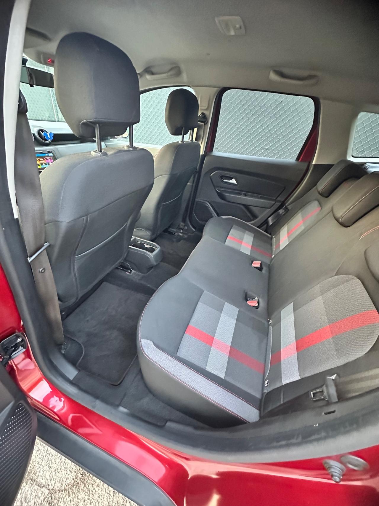 Dacia Duster 1.5 Blue dCi 8V 115 CV 4x4 Techroad