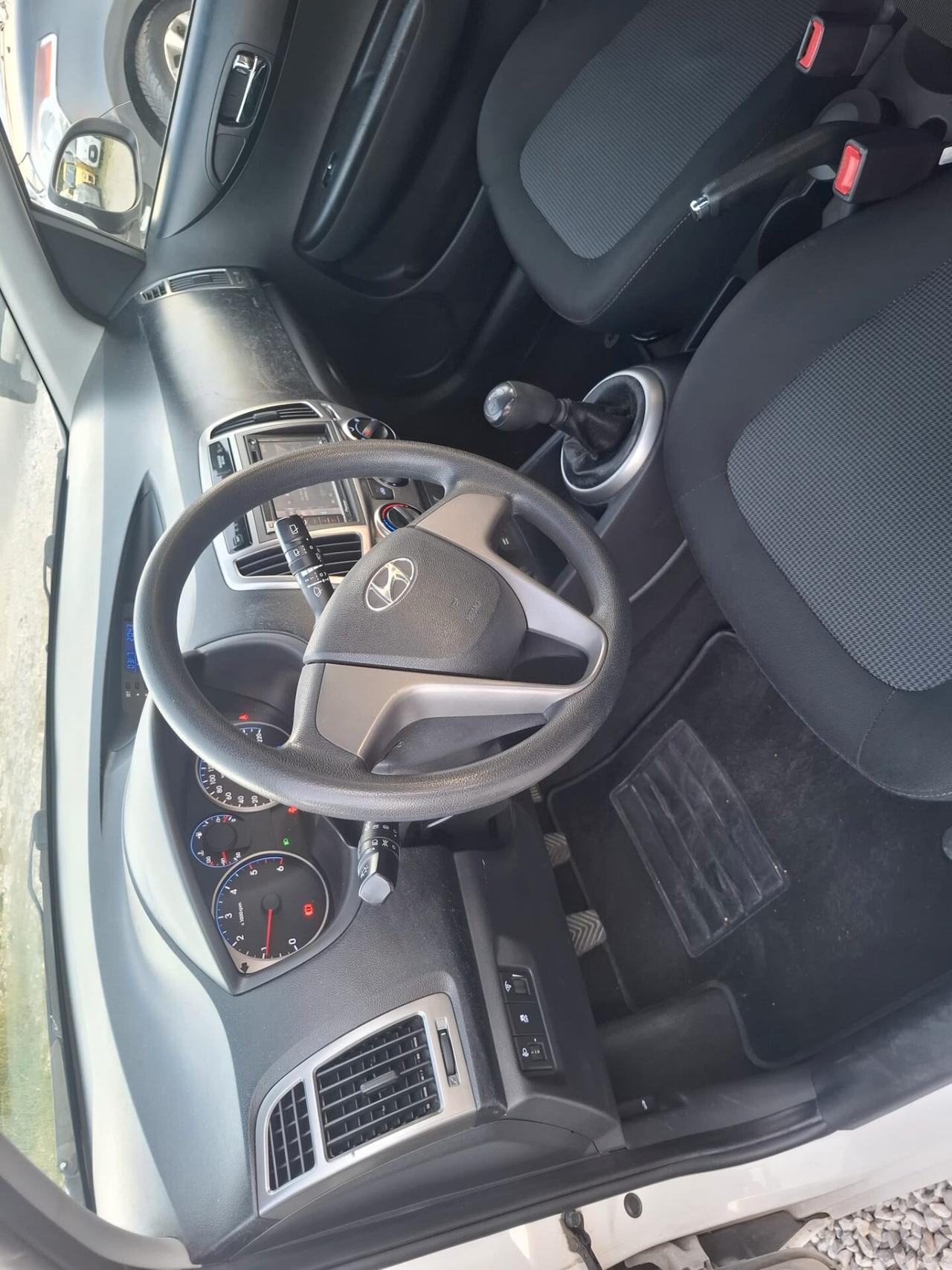 Hyundai i20 1.1 CRDi 5p. Sound Edition
