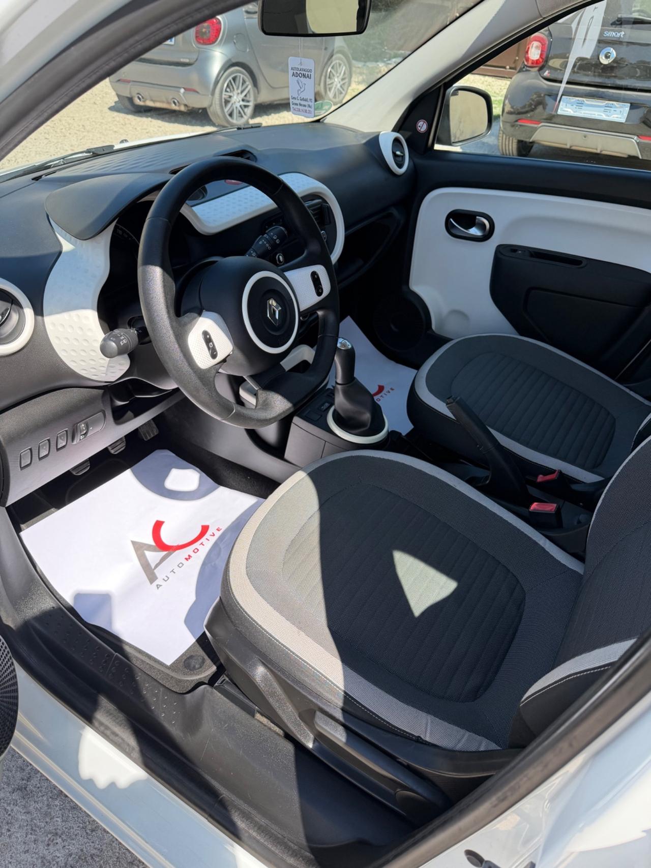 Renault Twingo SCe Live