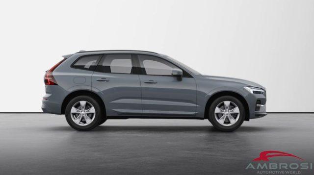 VOLVO XC60 Mild Hybrid B4 AWD automatico Essential