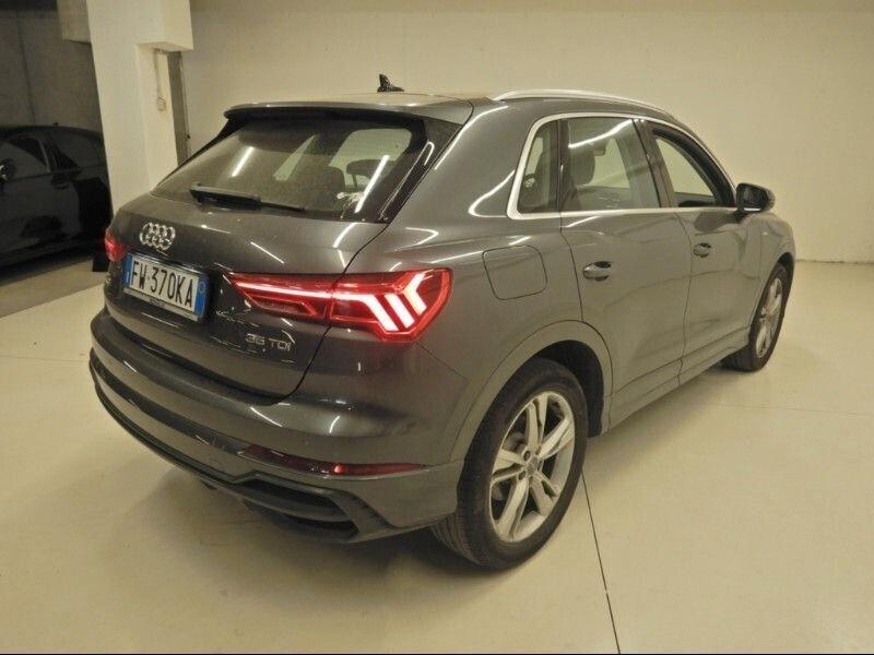 Audi Q3 35 TDI S tronic S line edition