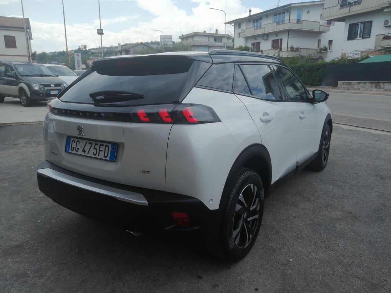 Peugeot 2008 BlueHDi 110 S&S Allure
