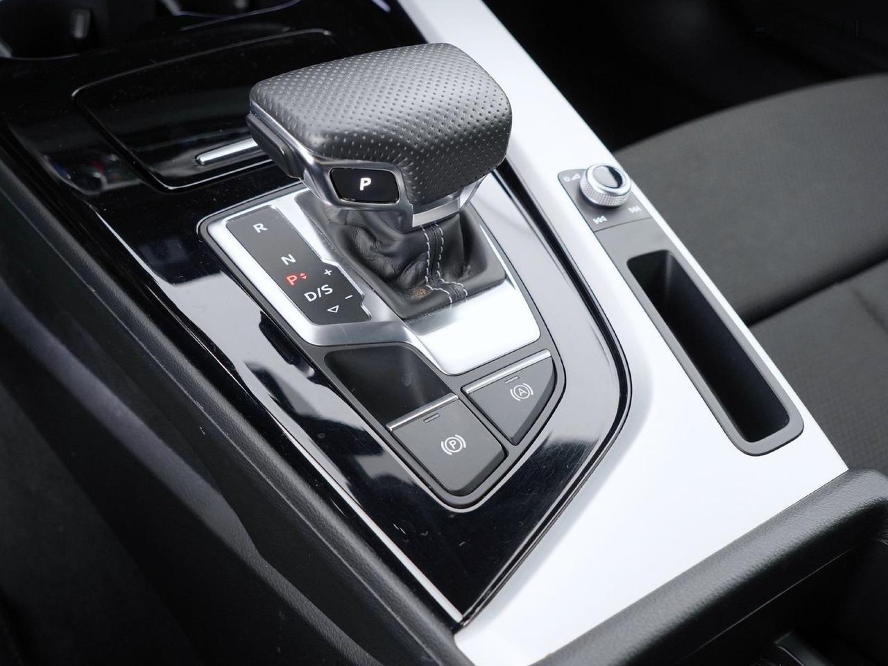 Audi A5 sportback 40 2.0 tdi mhev 204cv s line edition quattro s tronic