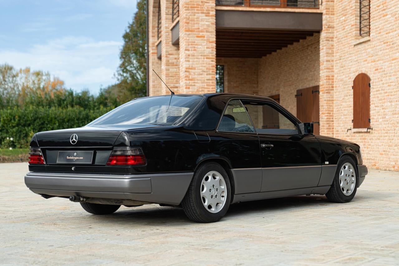 Mercedes-benz CE 200 COUPE MER00315