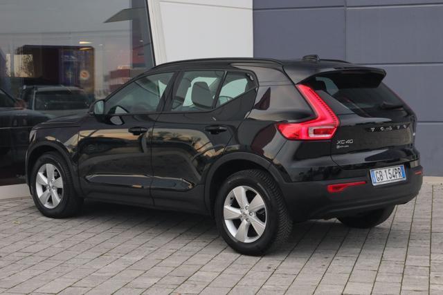 VOLVO XC40 D3