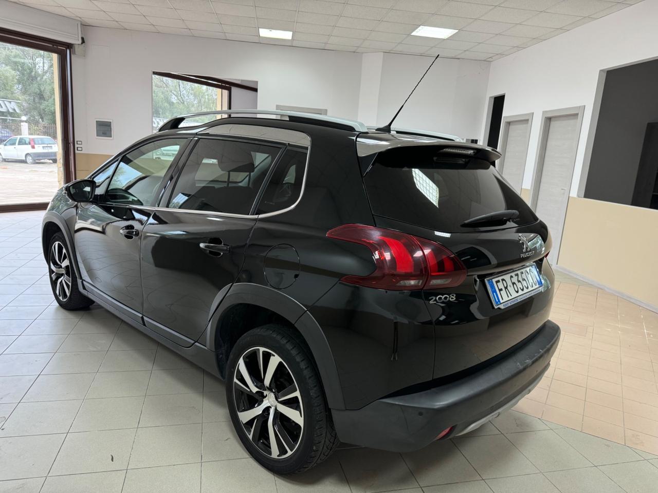 Peugeot 2008 BlueHDi 100 S&S Allure