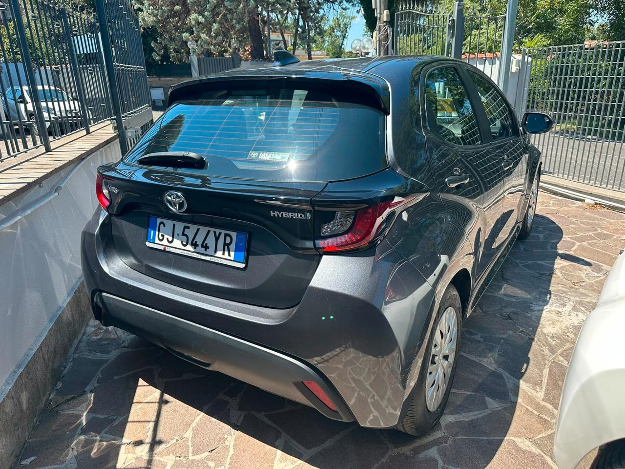 Toyota Yaris 1.5 Hybrid 5 porte Business