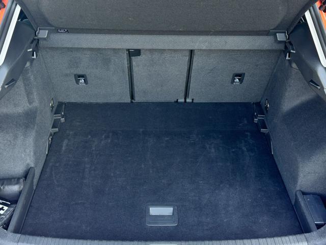 AUDI Q3 35 TDI S tronic Business