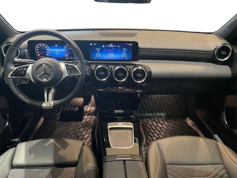 Mercedes-Benz Classe A A 180 d Progressive Advanced auto