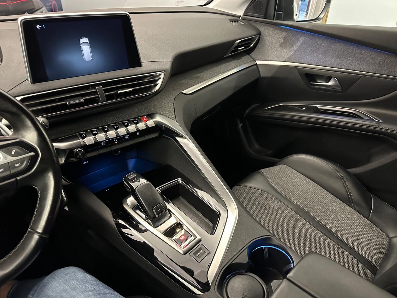Peugeot 5008 BlueHDi 130 S&S EAT8 Active Business