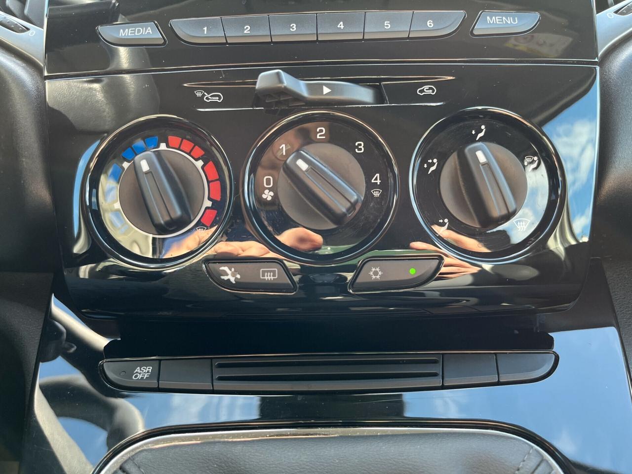 Lancia YPSILON 1.2 69 CV GPL Elefantino - 2015