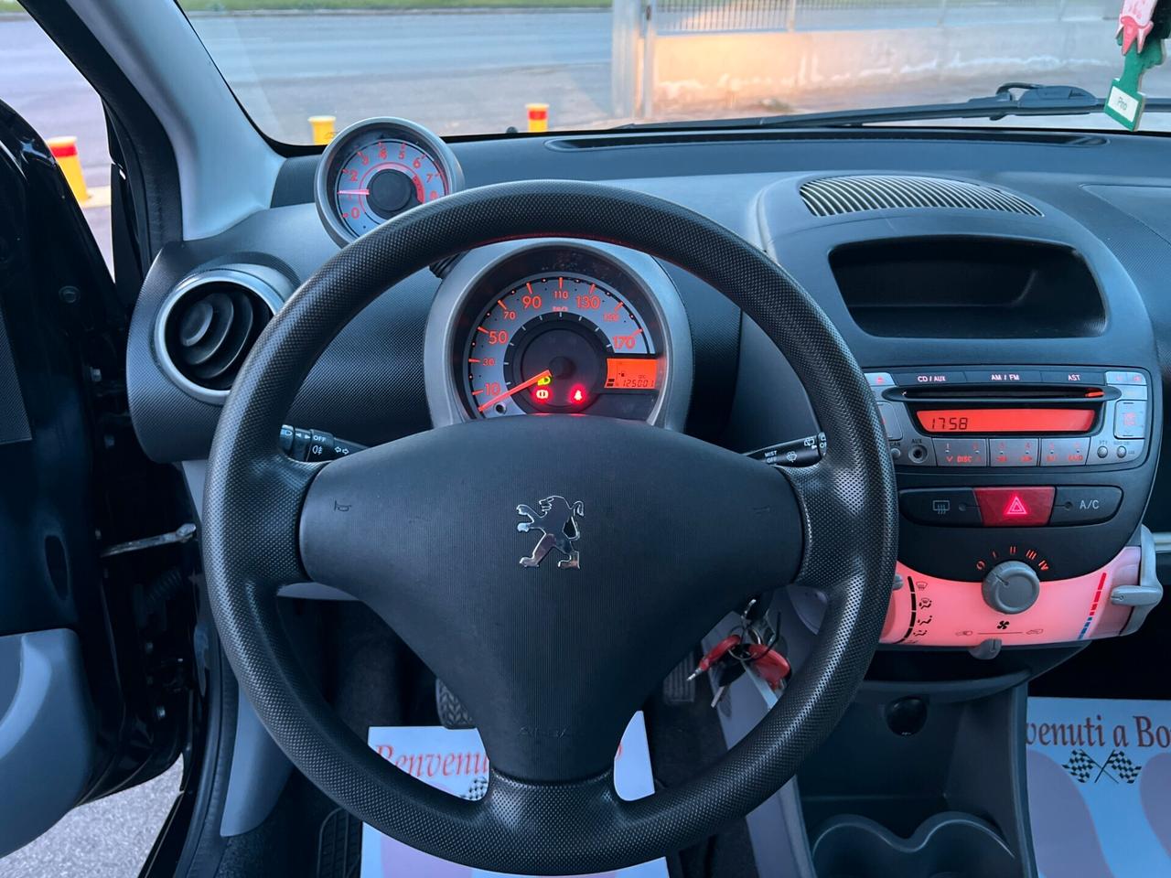 Peugeot 107 1.0 5p. Sweet Years TAGLIANDATA